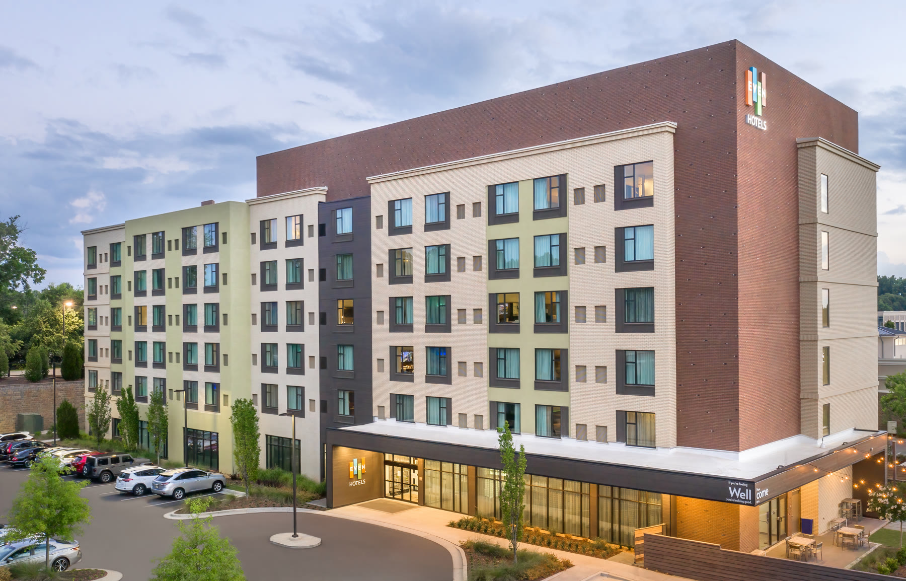 EVEN Hotel Alpharetta exterior